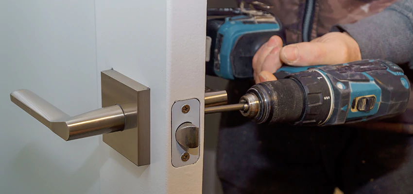 Broken Door Handle Lock Repair in Woodland, California